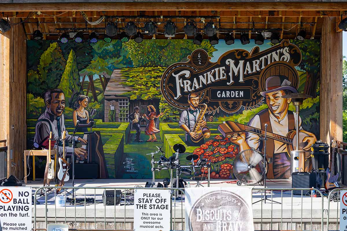 frankie martins garden in cottleville